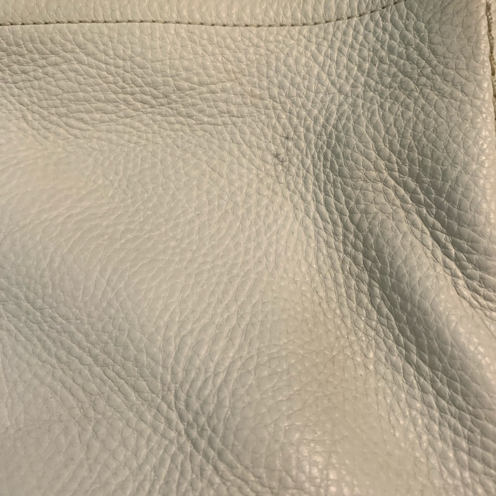 Coach Pebbled White Hobo Bag - Picture 6 of 7